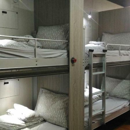 台南 Rest バックパッカーホステル エクステリア 写真